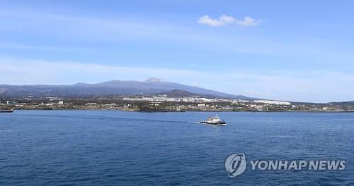济州汉拿山附近美景（中韩人力网）
