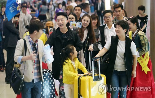 韩中各条航线十月黄金周机票销售火爆。 ---  中韩人力网