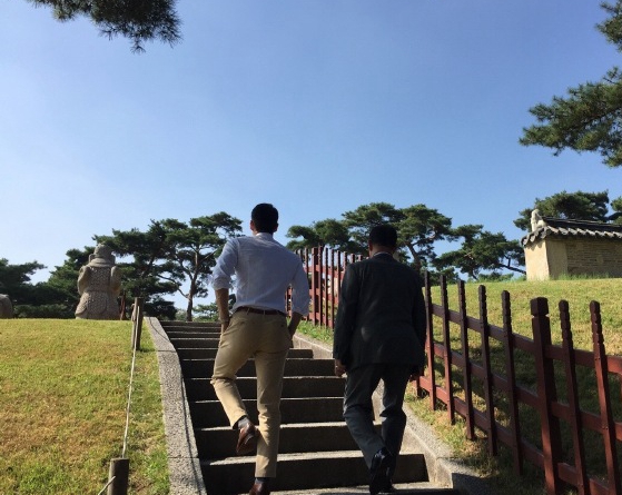 刘雯崔始源,崔始源近况,崔始源家庭背景,崔始源电视剧,崔始源女友,韩国娱乐新闻