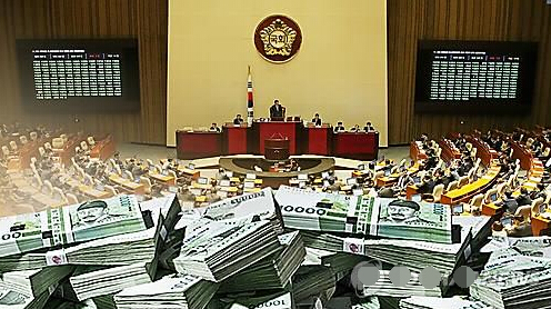 韩国10大企业总市值为714.332万亿韩元。 --  中韩人力网 