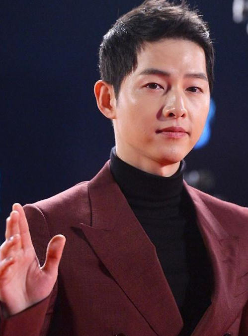 宋仲基,《太阳的后裔》,《Kill Me Heal Me》,朝鲜族网站,韩国娱乐新闻