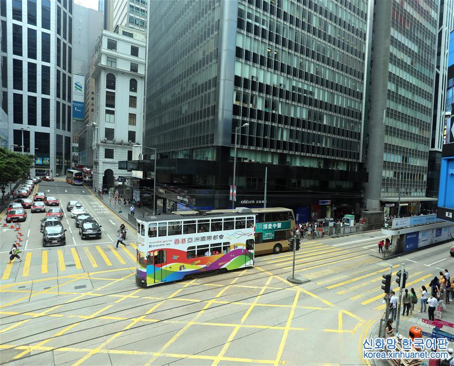 （图文互动）（1）香港蝉联全球最具竞争力经济体