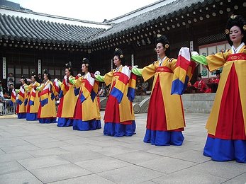 第二届世界韩餐庆典在首尔开幕 活动丰富多彩。---中韩人力网