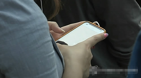 在华韩企招聘网获悉，韩手机用户使用网购APP时间全球居首