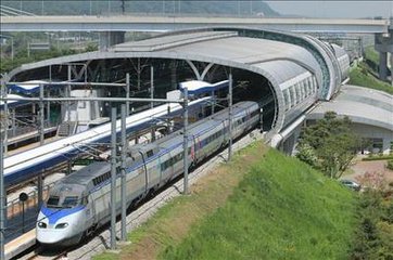 首尔到仁川机场KTX上座率不到15%或将被停运。---- 中韩人力网