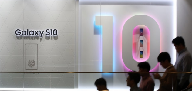 三星Galaxy S10系列在韩销量过百万 5G版占两成。--- 中韩人力网