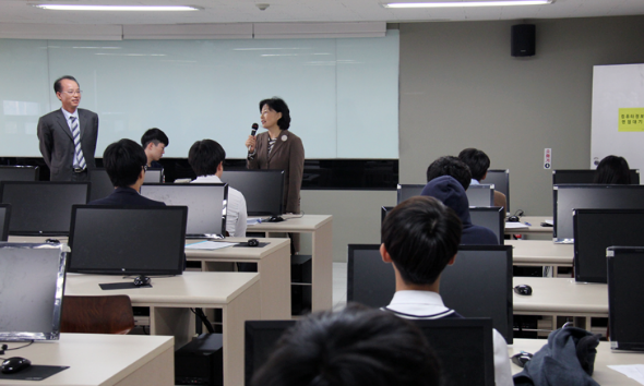 代表21世纪IT产业——计算机信息系——韩国留学申请中心网